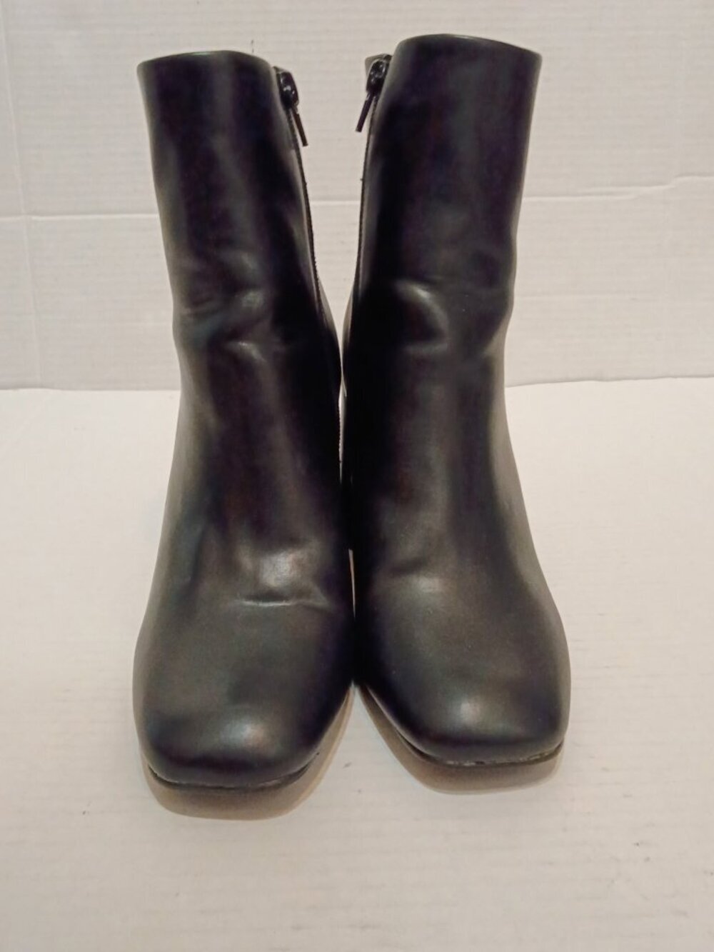 Madden Girl While Black Square Toe Block Heel Ankle Boots Women's Size 7.5M